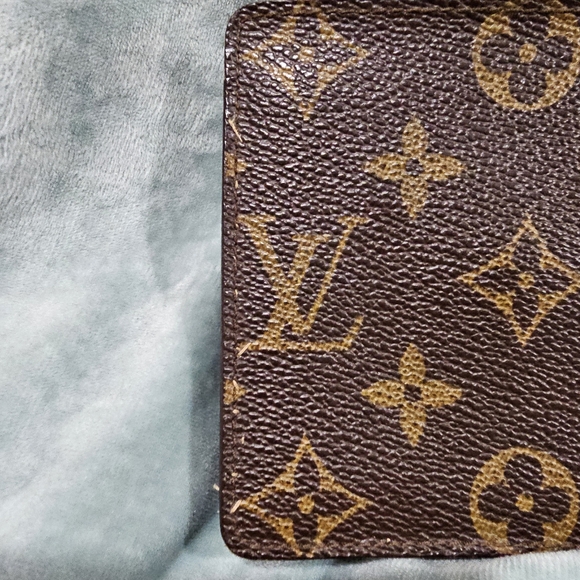Louis Vuitton Vintage Monogram Bifold Wallet w/coinpouch Authentic Unisex w/COA - Picture 7 of 16